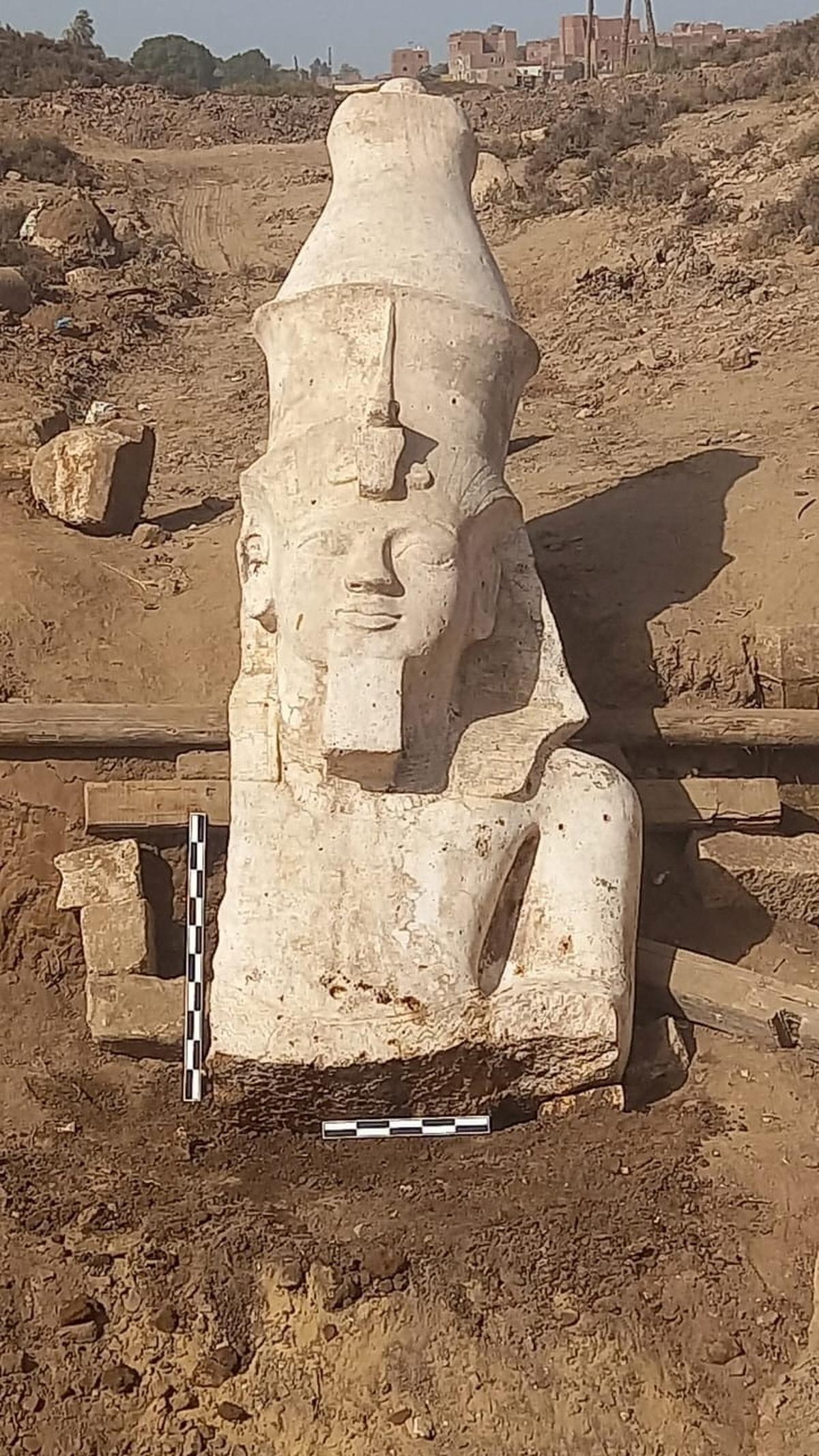 بخش بالایی مجسمه عظیم رامسس دوم کشف شد + تصویر