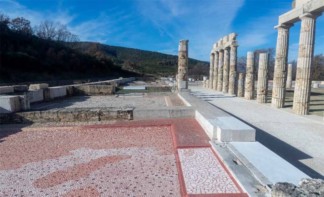 باستان شناسان حمام اسکندر مقدونی در کاخ آیگای را کشف کردند