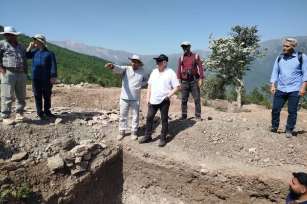 کشف بقایای یک قلعه باستانی در ارتفاعات البرز شرقی؛ رازهای «کارون‌زمین» فاش می‌شود